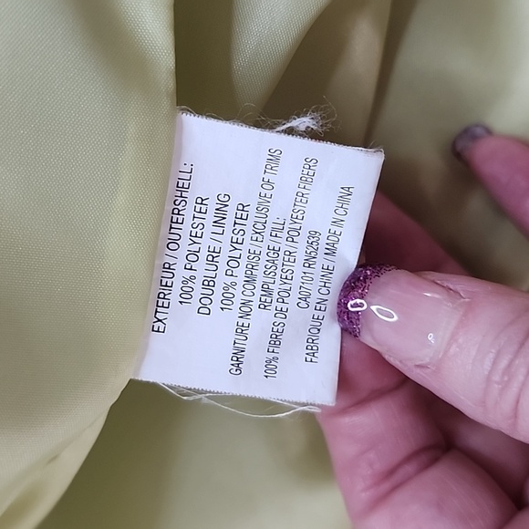 Platinum Utex Quilted Jacket, Size Large - Picture 11 of 11